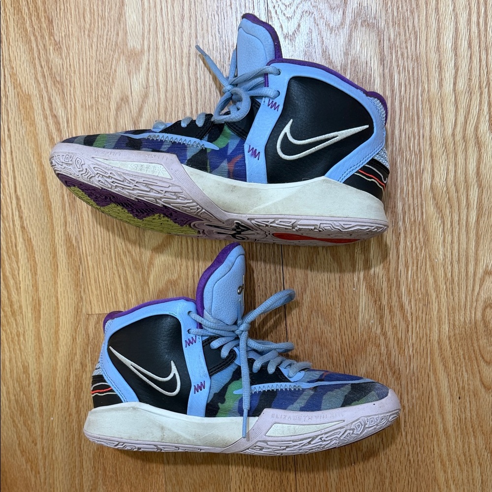 NIKE Kyrie Infinity 8 Aluminum Sail Black Camo Boys High-Top Sneakers Size 4Y